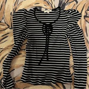 Porridge ( Anthropologie ) black and white puff sleeve